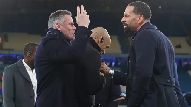 Ảnh bài viết Salah tỏa sáng, Rio Ferdinand và Carragher tiếp tục khẩu chiến trên mạng xã hội