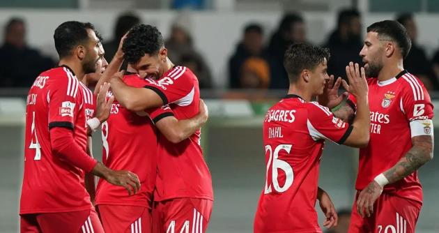 Ảnh bài viết Benfica 4-0 Moreirense: Pavlidis lập hat-trick hoàn hảo cho đội bóng của Mourinho