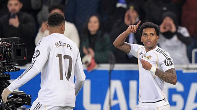 Ảnh bài viết Mbappe và Rodrygo tỏa sáng, Real thắng kịch tính Alaves