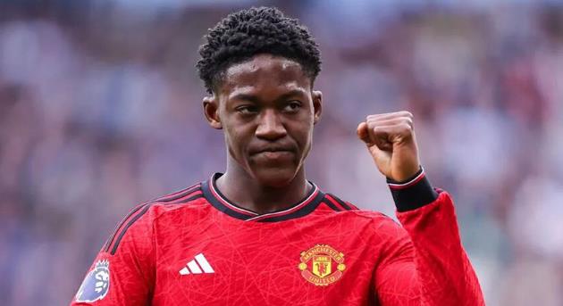 Ảnh bài viết Amorim mở cửa về khả năng chuyển nhượng của Kobbie Mainoo tại Man Utd