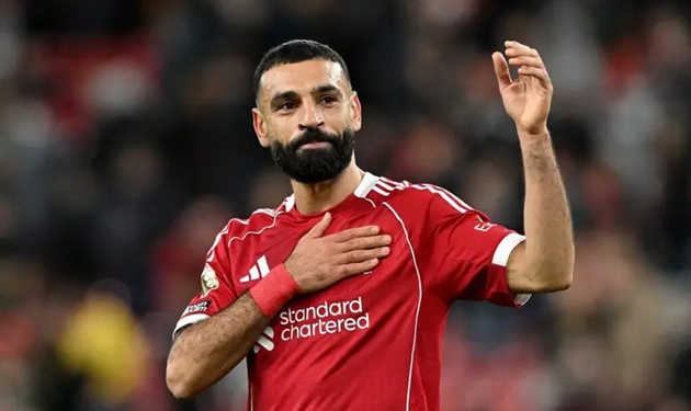 Salah tìm lại nụ cười trong màu áo Liverpool