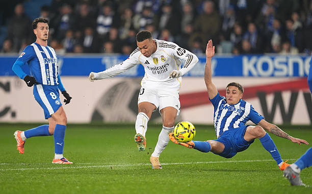 Mbappe tiếp tục tỏa sáng.