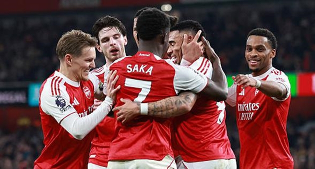 3 điểm nhọc nhằn của Arsenal mang đến nhiều nỗi lo.