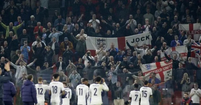 Nhiều CĐV Tam Sư phản đối với mức giá vé của World Cup 2026.