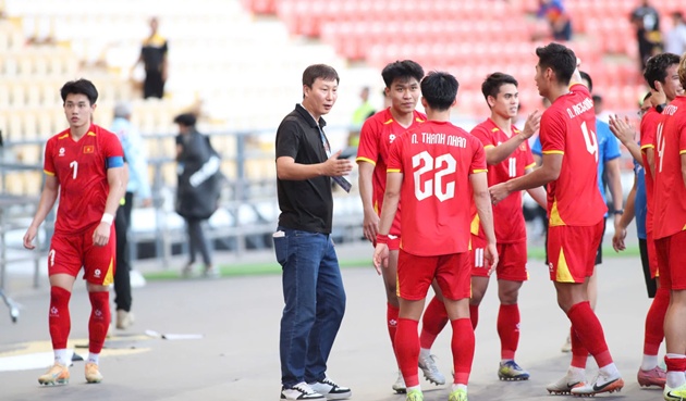 Thanh Nh&agrave;n v&agrave;o s&acirc;n v&agrave; tỏa s&aacute;ng gi&uacute;p U22 Việt Nam v&agrave;o chung kết