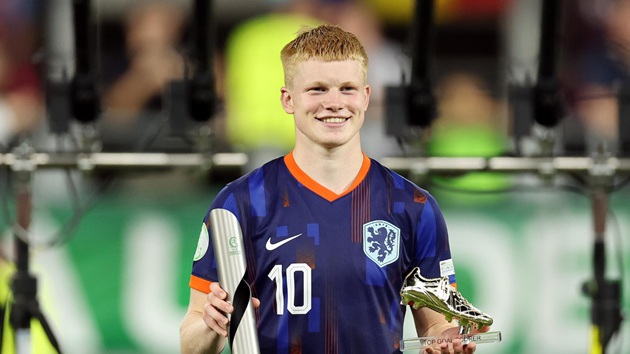 Ảnh bài viết Chelsea chiêu mộ "Tiểu De Bruyne" Kees Smit: Tương lai của tuyến giữa