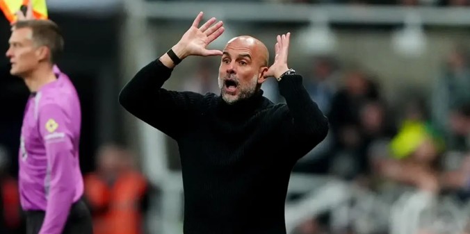 Ảnh bài viết Bernardo Silva giải thích về những hành động bên đường pitch của Pep Guardiola
