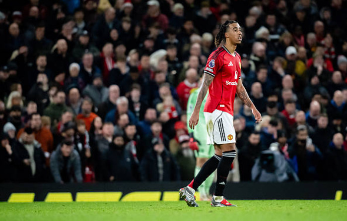 Ảnh bài viết Chấm điểm Man Utd: Cunha rực sáng; Hàng thủ thảm họa