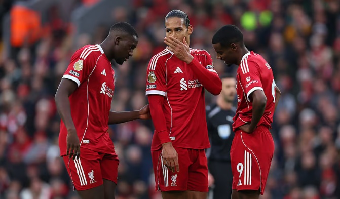 Ảnh bài viết Liverpool sa sút sau chuyển nhượng "điên rồ": Vấn đề nằm ở đâu?