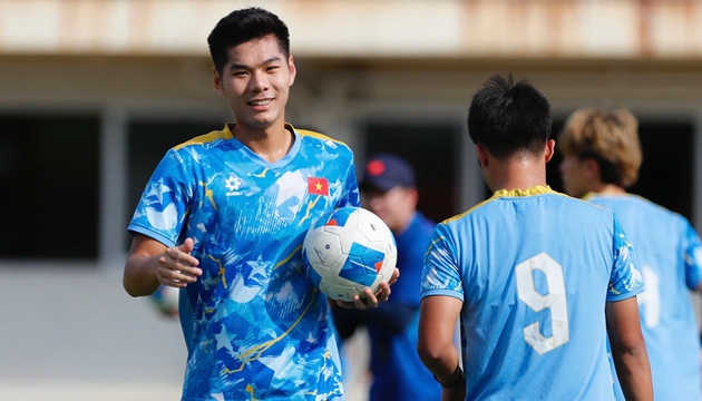 Ảnh bài viết U22 Việt Nam quyết tâm giành HCV SEA Games 33, Nguyễn Hiểu Minh đối phó Yotsakorn