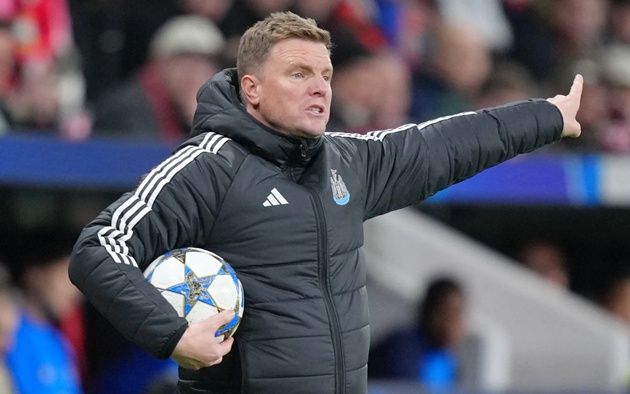 Ảnh bài viết Eddie Howe cần giải quyết vấn đề tinh thần và sân khách tại Newcastle