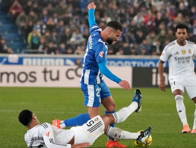 Bellingham công thủ toàn diện.