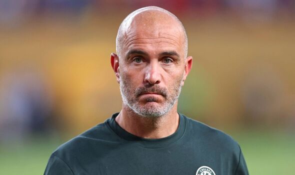Ảnh bài viết Chelsea: Enzo Maresca thừa nhận chưa trao đổi với lãnh đạo CLB