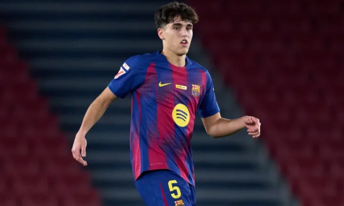 Cubarsi lập kỷ lục về số lần ra sân cho Barca.