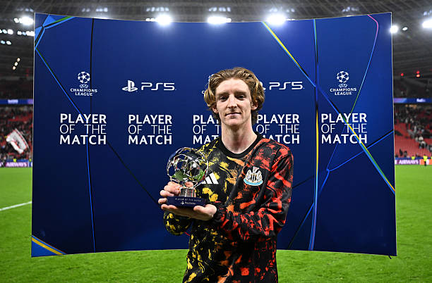 Gordon biết c&aacute;ch tỏa s&aacute;ng trong những trận cầu lớn.