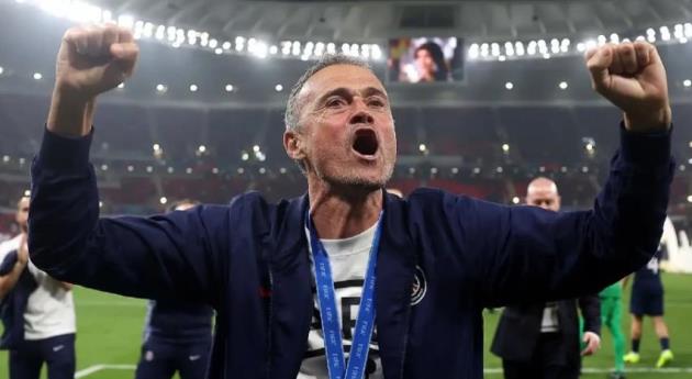 HLV Enrique tự hào với cú ăn 6 trong năm 2025.