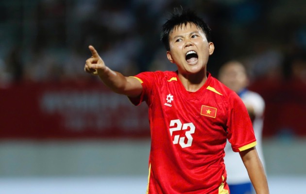 Ảnh bài viết Bích Thùy mất ngủ hậu chung kết SEA Games: "Trọng tài đánh cắp bàn thắng đẹp nhất sự nghiệp"