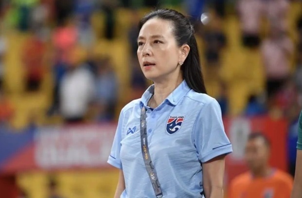 Madam Pang l&ecirc;n tiếng. 