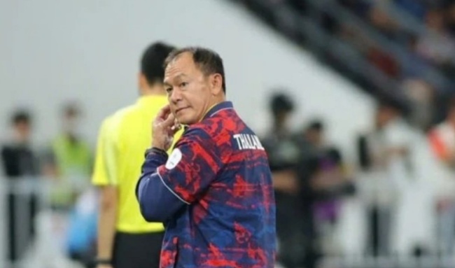Ảnh bài viết SEA Games 33: HLV Thawatchai nhận trách nhiệm sau thất bại của U22 Thái Lan