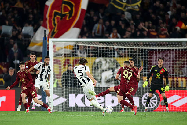 Juventus chuẩn bị tiếp đ&oacute;n Roma.