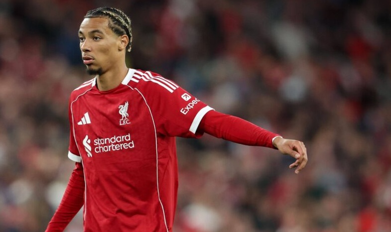 Hugo Ekitike trong m&agrave;u &aacute;o Liverpool.