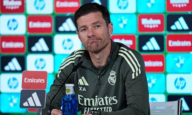 Ảnh bài viết Xabi Alonso phải chọn rủi ro khi Real Madrid mất Valverde