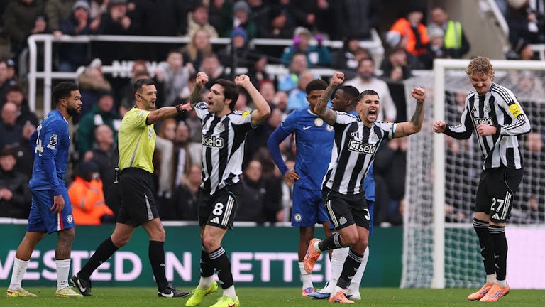 Ảnh bài viết Ngoại hạng Anh: Woltemade lập cú đúp, Newcastle vẫn hòa Chelsea