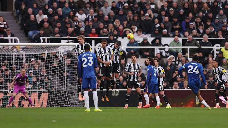 Ảnh bài viết Ngoại hạng Anh: Reece James giúp Chelsea thoát thua Newcastle