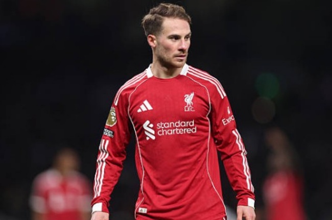 Alexis Mac Allister - 6.8 điểm. Ngôi sao người Argentina tham gia xây dựng lối chơi từ tuyến hai, tuy nhiên các đường chuyền quyết định thiếu chính xác. Duy trì áp lực pressing tốt.