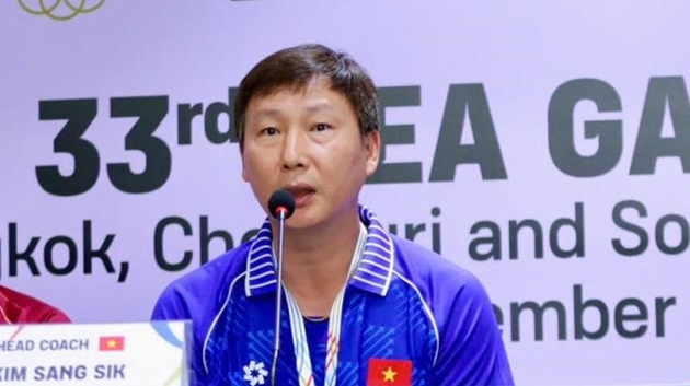 Ảnh bài viết VFF chưa vội gia hạn với HLV Kim Sang-sik