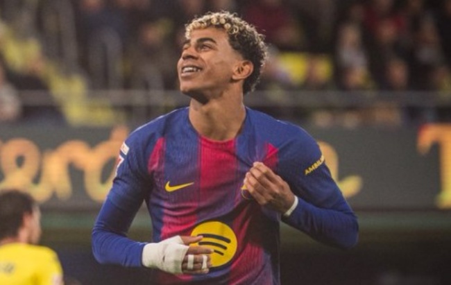 Yamal ghi b&agrave;n cho Barca.