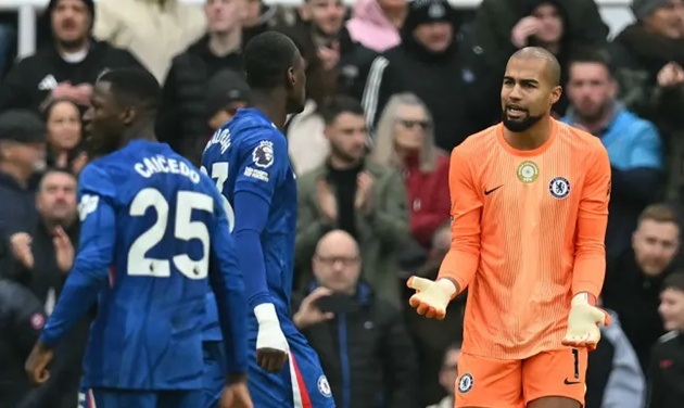 Chelsea là một tập thể non trẻ