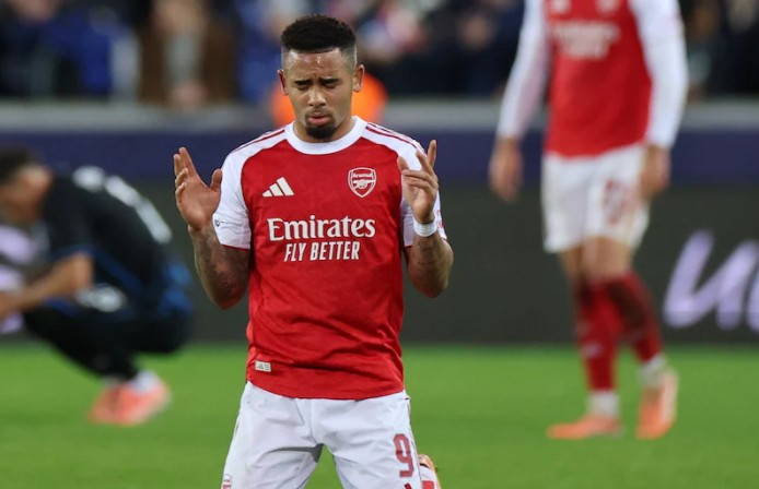 Jesus cần chắt chiu cơ hội.