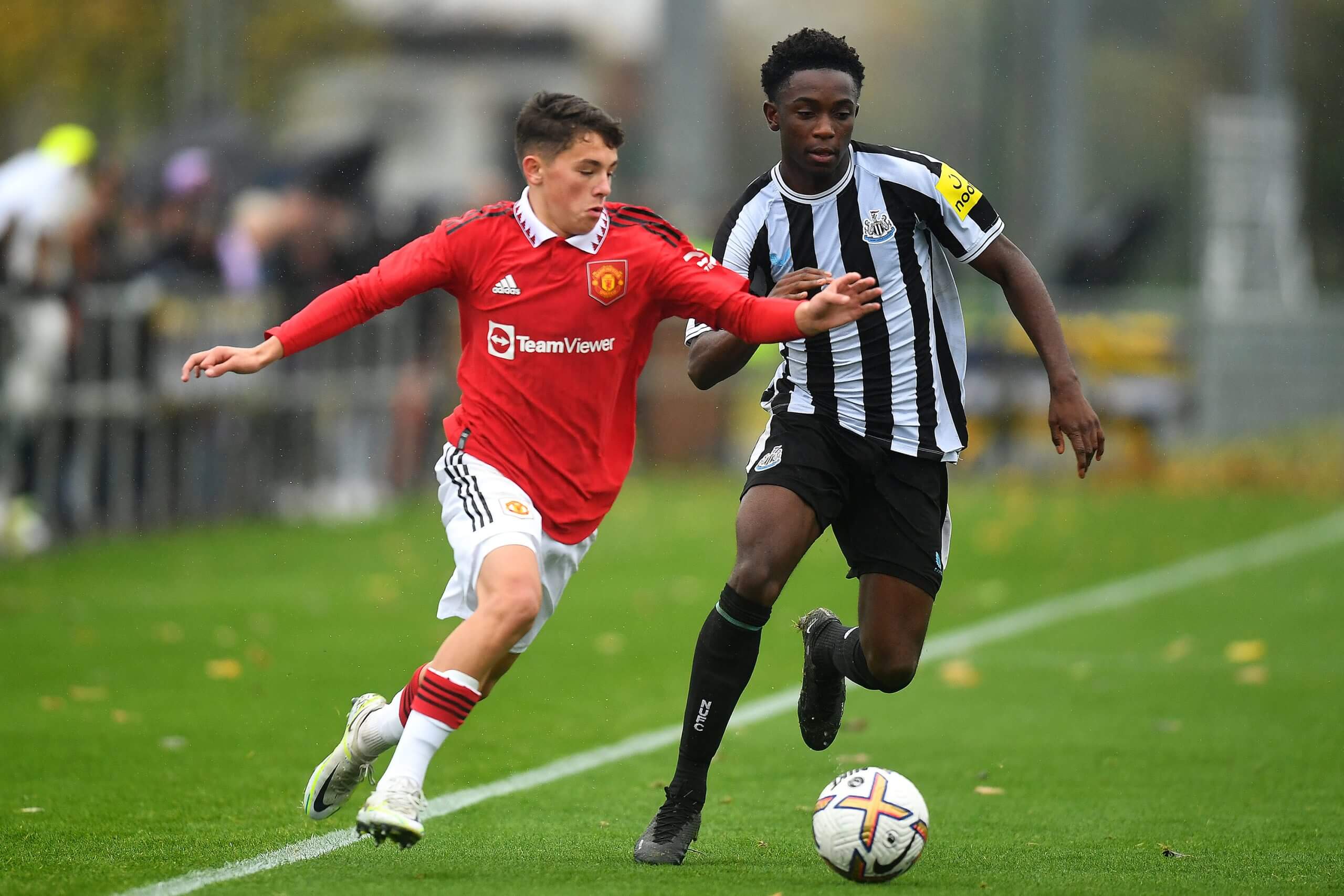 Carrington khuyến khích Shea Lacey phát triển kĩ năng cá nhân ngay khi còn nhỏ