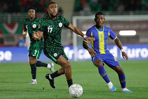 Ảnh bài viết Iwobi lập cú đúp kiến tạo, lý giải việc chọn Nigeria thay vì tuyển Anh