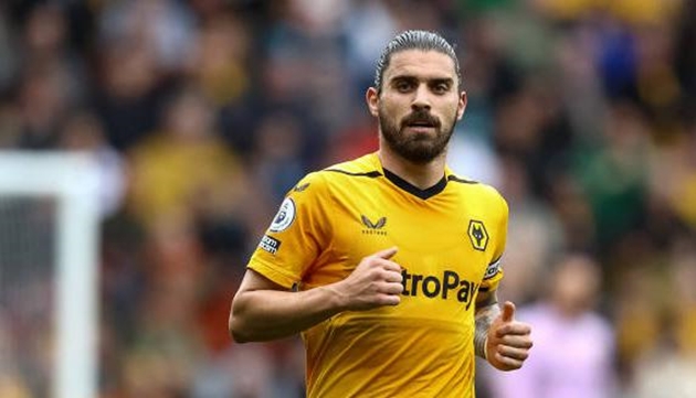 Ruben Neves từng gây ấn tượng trong màu áo Wolves.