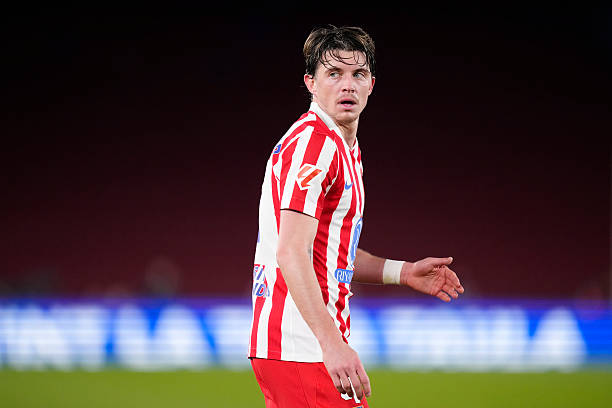 Man Utd nên chiêu mộ Gallagher ngay trong phiên chợ Đông.