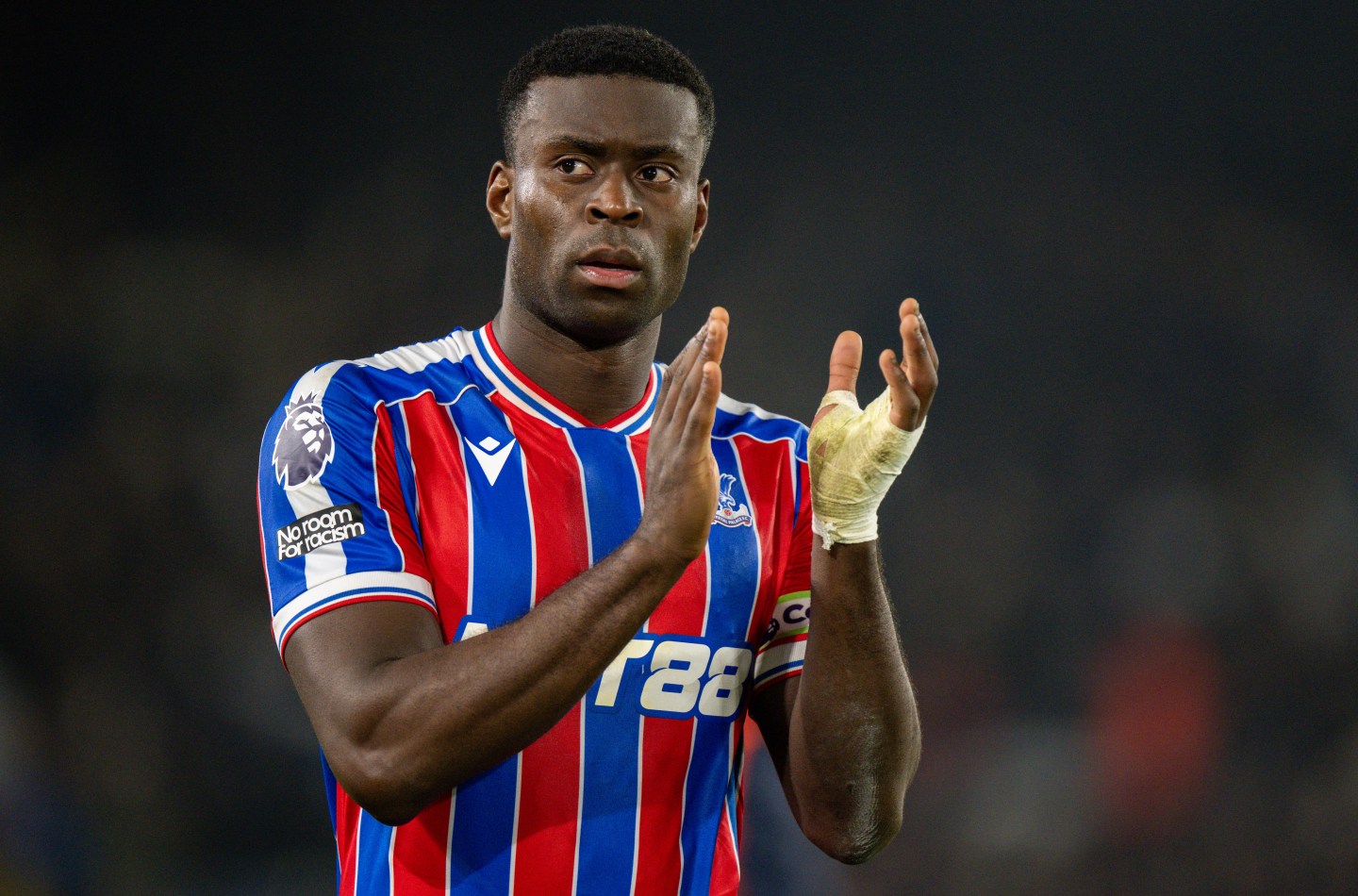 Guehi là mục tiêu của Man City.