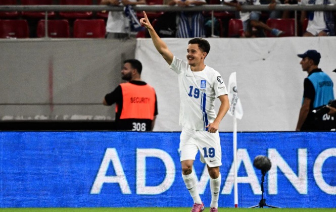 Konstantinos Karetsas l&agrave; niềm hy vọng lớn của b&oacute;ng đ&aacute; Hy Lạp.