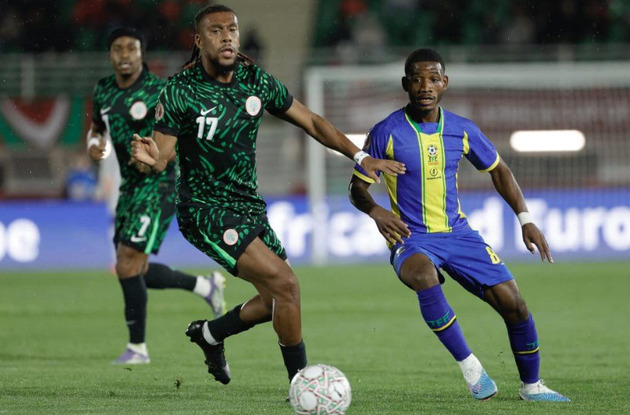 Iwobi chơi ấn tượng ngày ra quân.