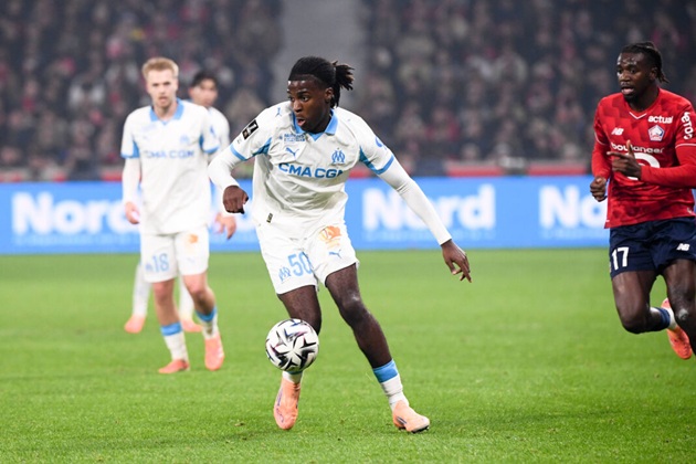 Ảnh bài viết Chelsea tranh Arsenal vụ Darryl Bakola từ Marseille