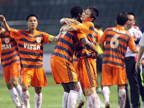 The Vissai Ninh B&igrave;nh từng giải t&aacute;n sau khi một số cầu thủ bị ph&aacute;t hiện tham gia d&agrave;n xếp tỷ số. Ảnh: Hải Anh - NLD.