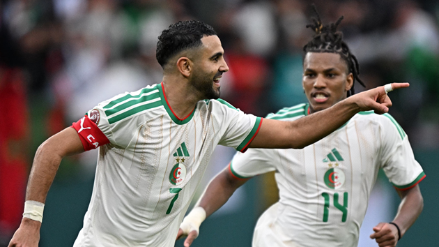 Cú đúp của Mahrez giúp Algeria dễ dàng đánh bại Sudan.