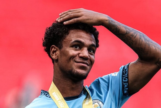 Ảnh bài viết Oscar Bobb cân nhắc rời Manchester City trong tháng 1