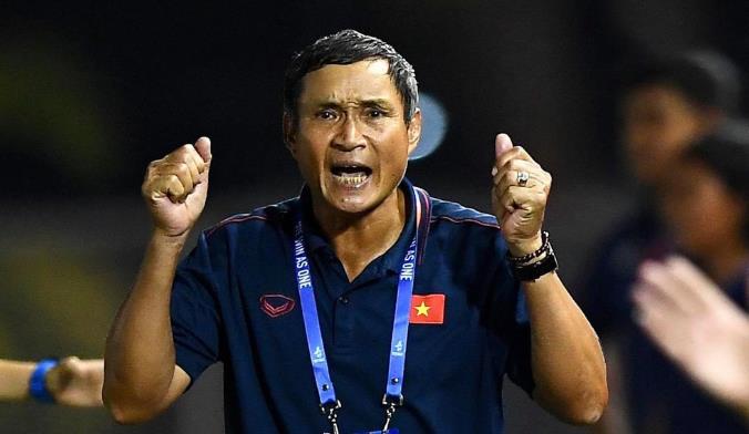 HLV Mai Đức Chung tiếp tục được tin tưởng.