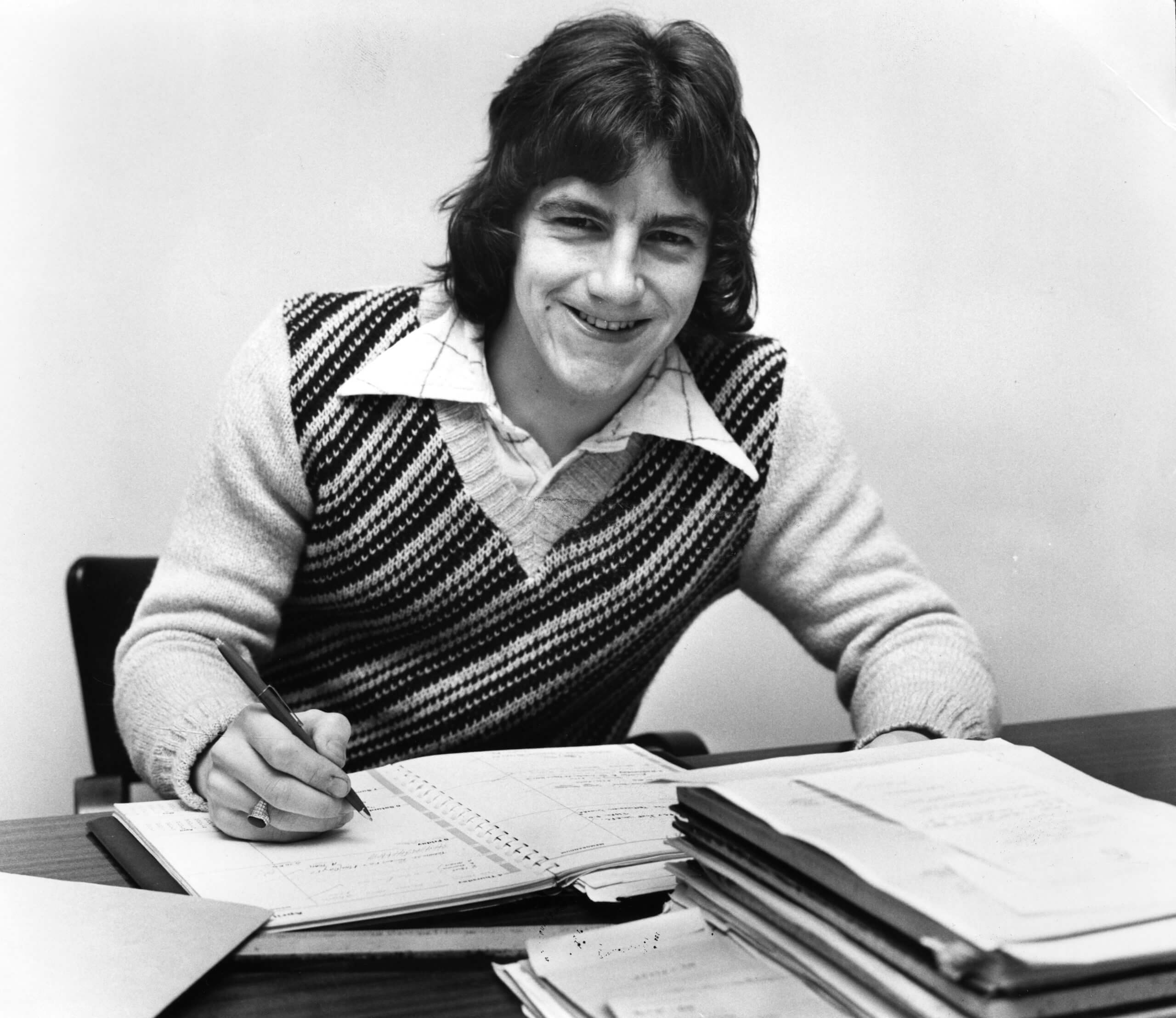 Steve Coppell từng gây chú ý khi vừa học đại học vừa thi đấu trong màu áo Tranmere