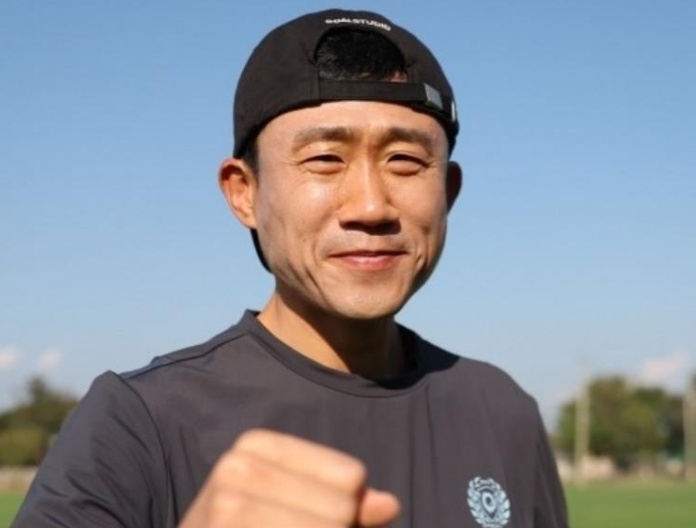 HLV Choi Won-kwon chuẩn bị đảm nhận c&ocirc;ng việc mới.