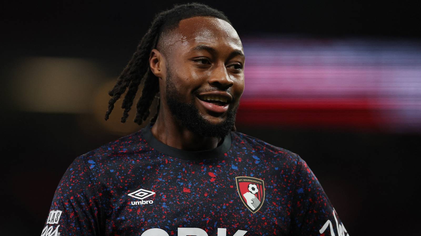 Ảnh bài viết Semenyo từ chối mức lương khổng lồ của Tottenham