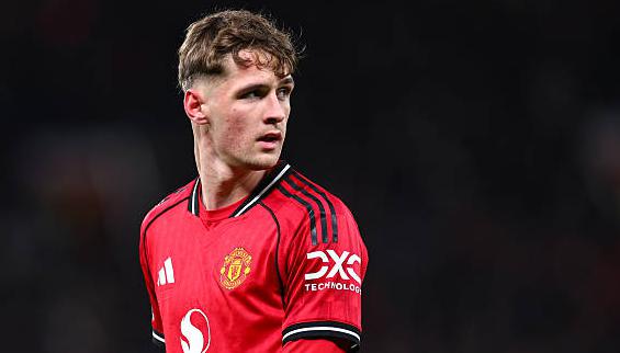 Jack Fletcher (6.0): Đ&oacute; l&agrave; một thời điểm kh&oacute; khăn đối với anh ấy khi bước v&agrave;o trận đấu, v&agrave; Newcastle đ&atilde; dần bắt nhịp được khi anh ấy v&agrave;o thay Mount, điều n&agrave;y cũng dễ hiểu v&igrave; anh ấy c&ograve;n trẻ v&agrave; thiếu kinh nghiệm.