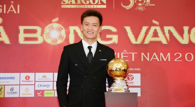 Ảnh bài viết Điểm tin bóng đá Việt Nam 27/12: Hoàng Đức giành Quả bóng vàng; Ông Kim Sang-sik tự tin hướng đến VCK U23 châu Á
